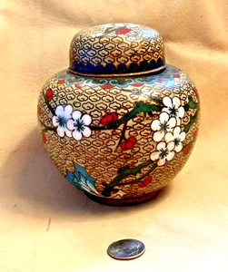 BEAUTIFUL VINTAGE CHINESE BRASS ENAMEL CLOISONNE GINGER JAR w/LID 3.875"T - Picture 1 of 9