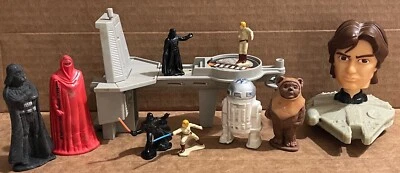 Star Wars Bespin Gantry Kenner Micro 1982 + Millennium Falcon pull back + - Image 1 of 4