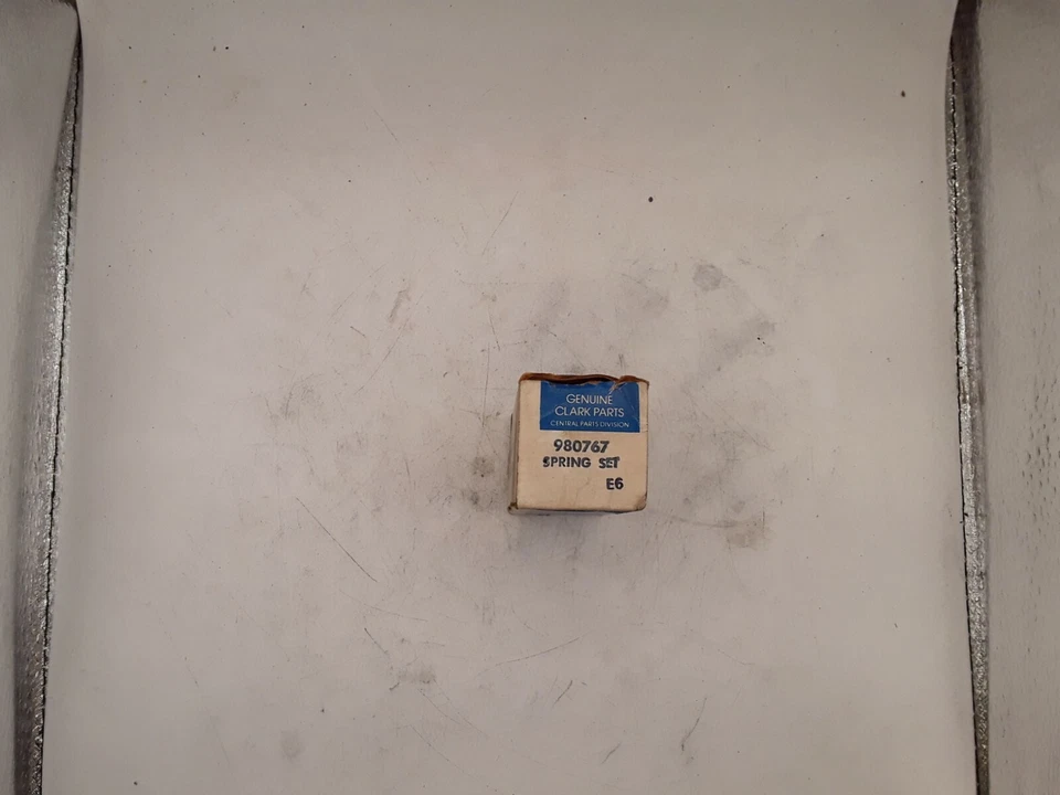 Clark Spring Set 980767 - Image 1 of 2