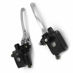 For Honda Rear Brake Master Cylinder ST1100 CBX750 ST1300 PC800 VFR800F CB1300 - Picture 1 of 7