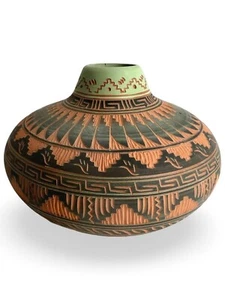 CUENCO DE CERÁMICA CAROL DAVID WILLIE NAVAJO NATIVO AMERICANO. GRABADO TALLADO FIRMADO - Imagen 1 de 4