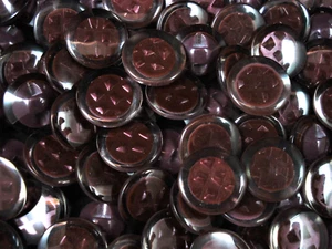 Buttons 17mm Dark Plum 30pc Sewing Clothing Crafts Sew Dressmaking - Picture 1 of 2