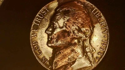 1984 D Nickel Error Coin DD Rim Letters on Rim Clad Layer Error NICE ERROR COIN! - Image 1 of 4