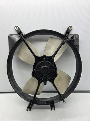 Ventilador de radiador y cubierta Honda Civic Ex 1996-2000 OEM B16 D16y8 D16Y7 Foto 1 de 4