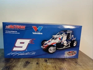 Action Kasey Kahne #9 Valvoline Chili Bowl 2005 Midget Xtreme 1:24 C46 open box* - Picture 1 of 8