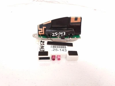 Antena de techo radio BMW 330I 2019-2023 65-20-6-826-327 *sin cubierta Foto 1 de 4