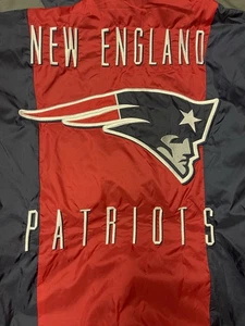Herren NFL New England Patriots Windbreaker Jacke mit Kapuze - Größe L - Bild 1 von 11
