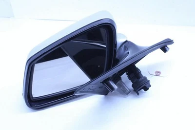Espejo retrovisor izquierdo BMW 528i 535i 550i 2011-2012 OEM usado Foto 1 de 4