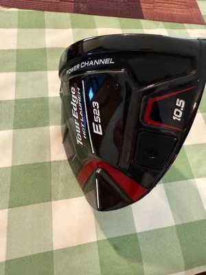 Driver Tour Edge E523 Senior Flex 10,5 diestro Foto 1 de 4