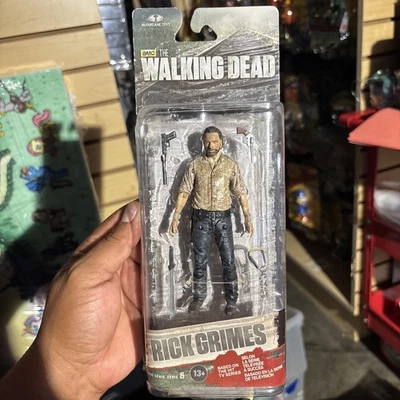Figura de acción MCFARLANE THE WALKING DEAD RICK GRIMES SERIE 8 2014 5" PAQUETE NUEVO Foto 1 de 4