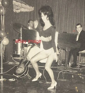 Old ca.1960’s Leggy GO-GO DANCER Nightclub Performance POLAROID Snapshot Photo - Picture 1 of 4