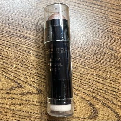 Makeup Revolution Ultra Strobe Stick Peach Lightening - Image 1 of 4
