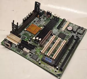 SLOT 1 AT A-Trend ATC-6230 *Coppermine* Motherboard, CPU & 256 MB RAM + Bonus - Picture 1 of 13