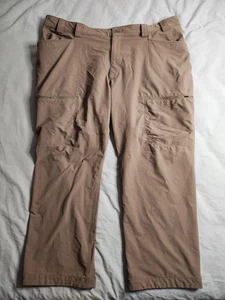 Duluth Trading Flexpedition Cargo Nylon Pants Mens Size 46x30 Brown Workwear EUC - Picture 1 of 11