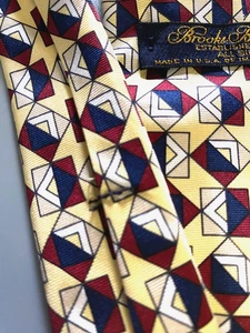 Corbata geométrica para hombre Brooks Brothers seda amarillo rojo azul 3,5" * 58" minimalista - Imagen 1 de 6