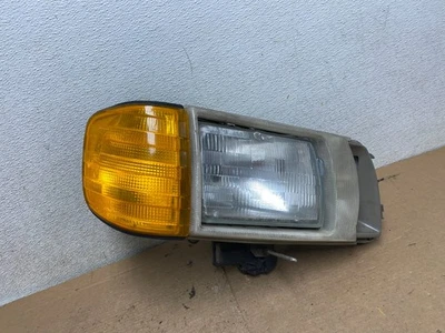Faro halógeno lateral derecho Mercedes-Benz W126 1986 a 1991 OEM P9981 DW Foto 1 de 4