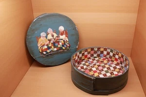 Vintage runde Bugholzkiste original bemalt von Phyllis 15 1/4 x 5 3/8 cm - Bild 1 von 24