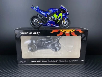 Valentino Rossi VR46 Minichamps 1:12 MotoGP 2017 Yamaha YZR-M1 - Bild 1 von 4
