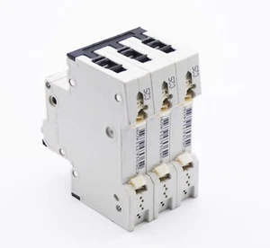 Siemens 5SY6325-7 C25 3P Leistungsschalter RÖHRE 15 - Bild 1 von 1