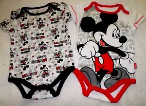 JUEGO DE TRAJES CORPORALES MICKEY MOUSE DISNEY MAMPER TALLA 3-6M 3-6 MESES NUEVO CON ETIQUETAS - Imagen 1 de 3