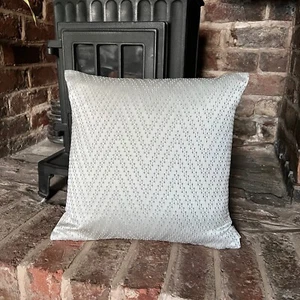1256. Mobius Silver CHEVRON Jacquard Cushion Cover Various sizes - Picture 1 of 5