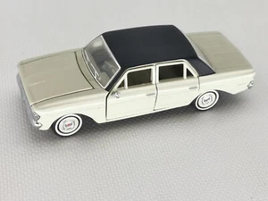 FRANKLIN MINT 1/43ème RAMBLER CLASSIC 1963 +++ - Foto 1 di 6