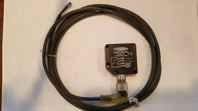 Banner QM42VN6LPQ, 10-30VDC, 100mA, Photoelectric Sensor, (With 3m Cord), NOS - Image 1 of 4
