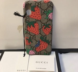 Gucci New NIB Supreme Strawberry iPhone Case NWT Fits iPhone X/XS Shipping Japan - Picture 1 of 2