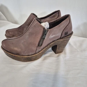 Zuecos Born Famke color topo para mujer 8,5 M cuero cremallera - Imagen 1 de 11