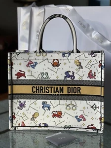 DIOR BOOK TOTE Large Zodiac NEU OVP Rechnung - Bild 1 von 21