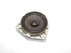 Toyota Yaris P1 2000 Subwoofer ALTAVOZ Altavoz Bajo Central 86160-52070 Izquierdo - Imagen 1 de 5