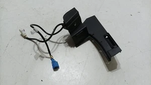 MERCEDES C CLASS W204 2012, USB JACK CONNECTOR SOCKET PORT & SURROUND TRIM - Picture 1 of 6