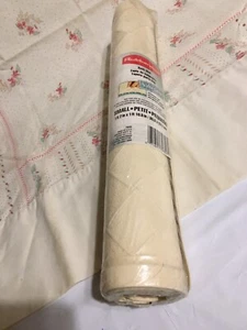 Vintage Rubbermaid Safti-Grip Bathtub Mat Petit 14" x 22.5" No. 7035 1998 Almond - Picture 1 of 6