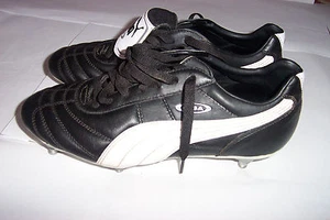 PUMA LIGA LEDER EU 41 - UK 7,5 - STOLEN FUSSBALSCHUHE - GEBRAUCHT GUT OK - Bild 1 von 6