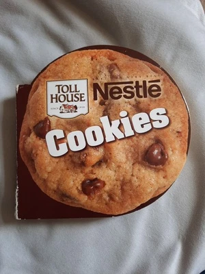 Nestle Toll House Cookies Baking Cookbook Pre-owned Good Condition - Image 1 of 4