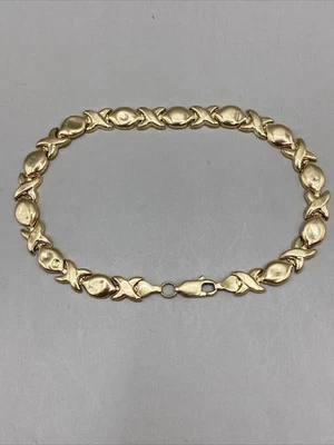 Link Hugs & Kisses XOXO Unisex Bracelet 7.5''inch 14k Yellow Gold Plated Silver - Image 1 of 4