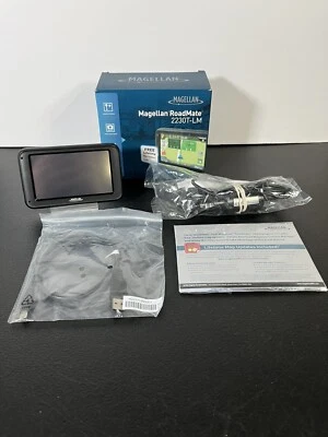 Magellan Roadmate 2230T-LM 4.3" Automotive GPS Device FREE Lifetime Maps/Traffic - Image 1 of 4