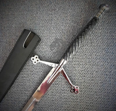 Espada escocesa Claymore forjada a mano hoja de acero de alto carbono afilada lista para la batalla Foto 1 de 4