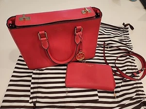 Henri Bendel Leder Umhängetasche Handtasche mit passender Geldbörse rosa gebraucht NY Geldbörse - Bild 1 von 11