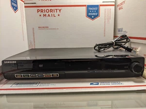 Samsung HT-Z420T/XAA 5.1 Home Theater System DVD Player Only - Picture 1 of 10