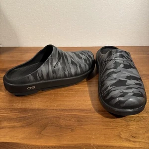 OOFOS WOMEN'S OOCLOOG LIMITED EDITION CAMO CLOG Size 7 Gray Black $90! - Picture 1 of 12