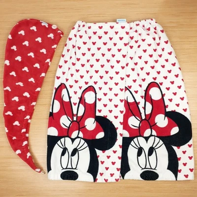 Juego de toallas corporales y envoltura para el cabello Disney Minnie Mouse de Aquatopia rojo blanco Foto 1 de 4