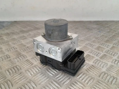 Ford Mondeo ABS Pump Module 2011-2014 16565713 - Image 1 of 4
