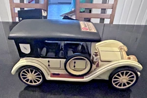 Decanter whisky auto Buick vintage anni 70 raro vecchio Sippin’ Borbone 1913 porcellana - Foto 1 di 14