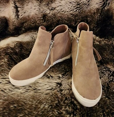 Steve Madden Kids Boys Girls Caliber High-Top Zipper Wedge Sneaker Taupe Size 2M - Image 1 of 4