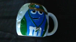 M&M Galarie Blue Green on White Collector mug - Picture 1 of 3