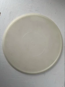 Vintage Tupperware Lid Only 12 CM Diameter Round White Made In USA - Picture 1 of 4