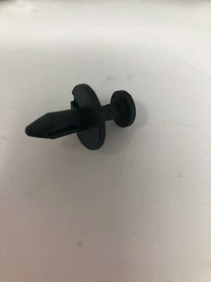 02-24 Chrysler Dodge Jeep Push Pin Remache Mopar Único Nuevo OEM Foto 1 de 3