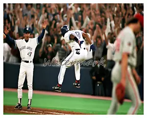MLB 1993 Toronto Blue Jays Joe Carter World Series Home Run 8 x 10 Foto Bild - Bild 1 von 1