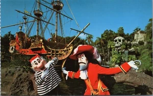 Postcard DisneyLand Story Book Of Dreams Captain Hook Chrome Postcard 1970's - Picture 1 of 2